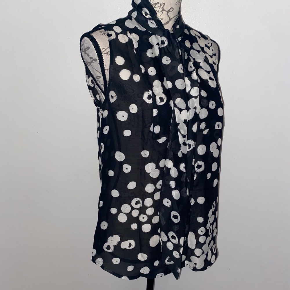 ▪️LOFT Gorgeous Top▪️ - Picture 1 of 12